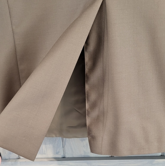 Chaps Ralph Lauren Wool Cashmere 44L, 38W Suit Jacket - Picture 7 of 11